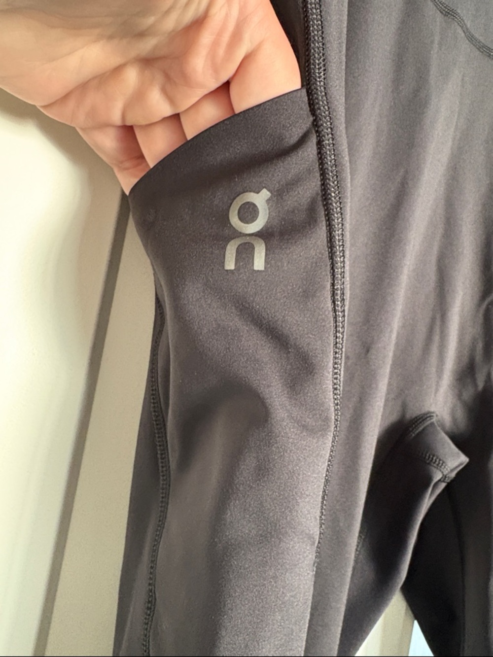 NWT [On Running] Performance Tights Winter Athletic Leggings Black Women's XXL - Picture 9 of 13